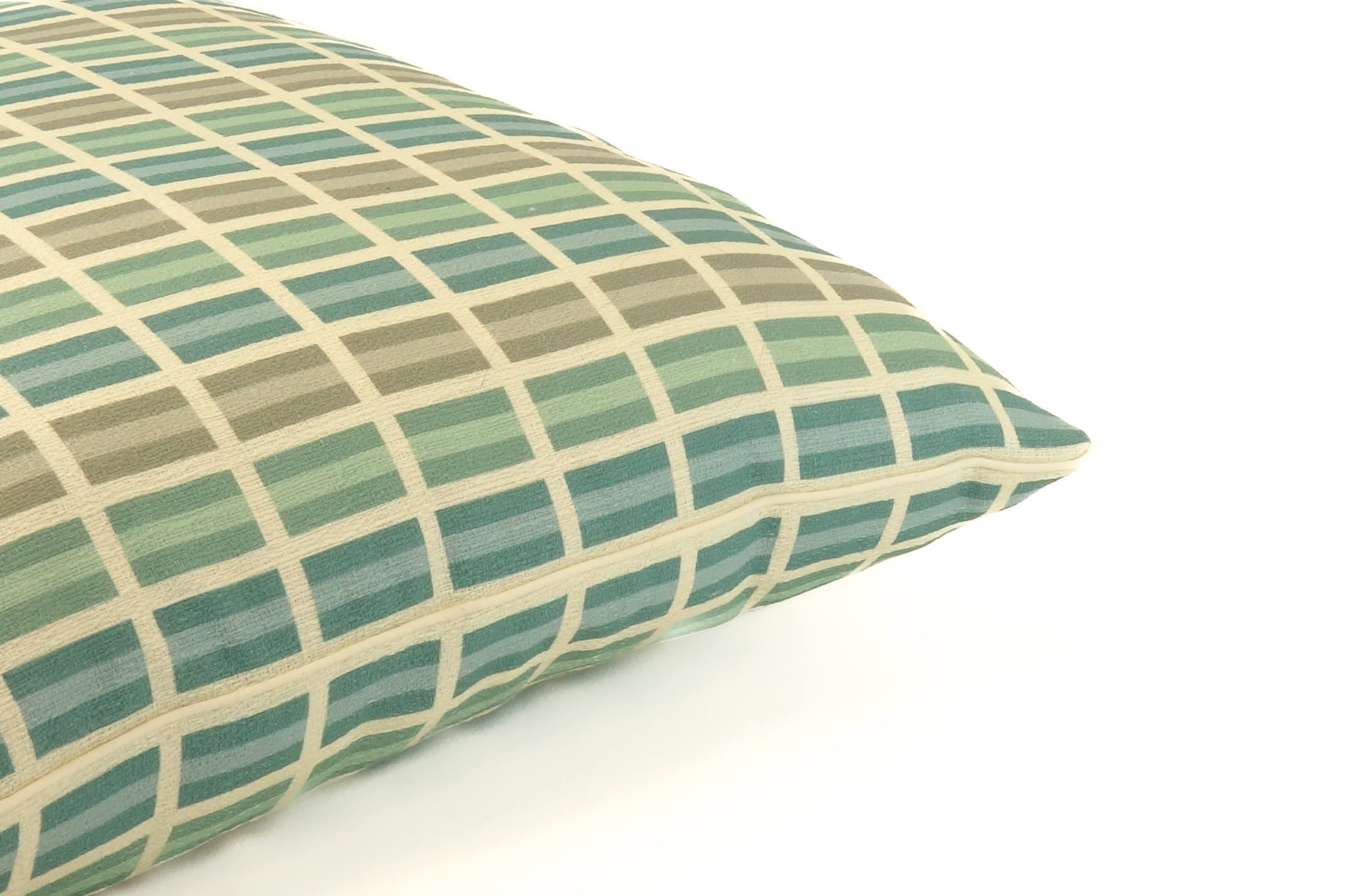 Poduszka GRID MINT - elegancja w rytmie linii - obrazek 3